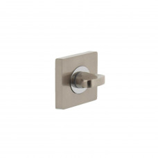 WC-SLUITING 8MM VERDEKT MET NOKKEN VIERKANT 53X53X10MM ZAMAK CHROOM/NI